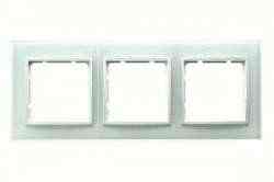 Рамка тройная B.7 стекло, для горизонтального/вертикального монтажа, белый 10136909, , Тип товара:: Рамка, Гарантия:: 12 месяцев, Единицы измерения:: шт, Цвет: Белый, Материал: Стекло